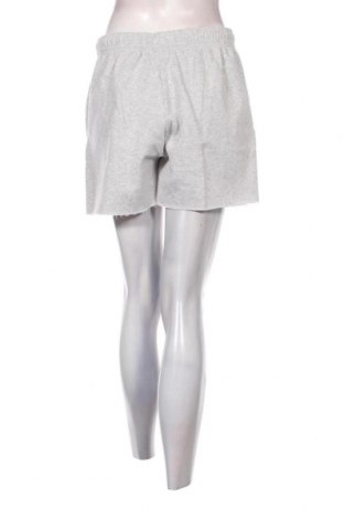 Γυναικείο κοντό παντελόνι Urban Outfitters, Μέγεθος L, Χρώμα Γκρί, Τιμή 37,11 €