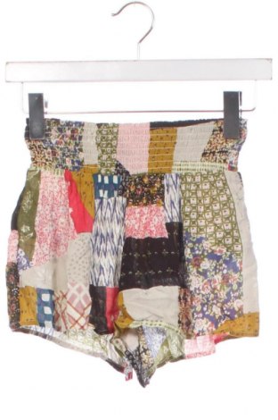 Дамски къс панталон Urban Outfitters, Размер XS, Цвят Многоцветен, Цена 10,08 лв.