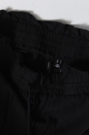 Damen Shorts Vero Moda, Größe S, Farbe Schwarz, Preis € 6,60