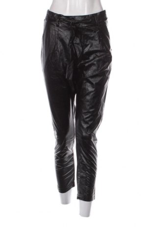 Pantaloni de piele pentru damă Funky Buddha, Mărime S, Culoare Negru, Preț 54,37 Lei