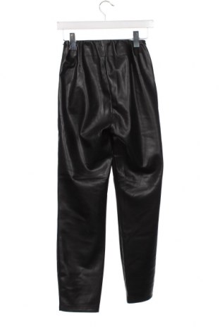 Дамски кожен панталон Soya Concept, Размер XXS, Цвят Черен, Цена 13,05 лв.
