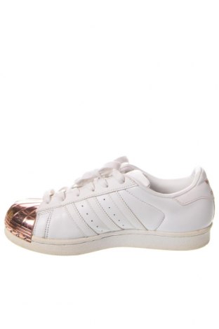 Дамски обувки Adidas Originals, Размер 37, Цвят Бял, Цена 38,40 лв.
