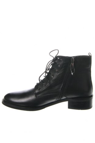 Dámské boty  Migato, Velikost 39, Barva Černá, Cena  1 913,00 Kč