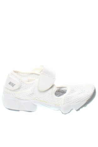 Дамски обувки Nike, Размер 36, Цвят Бял, Цена 96,60 лв.