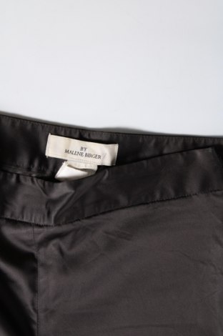 Дамски панталон By Malene Birger, Размер S, Цвят Сив, Цена 22,40 лв.