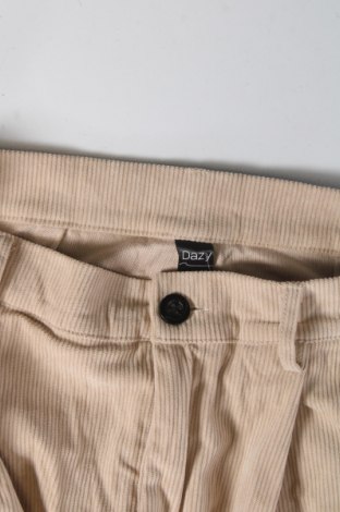 Γυναικείο παντελόνι DAZY, Μέγεθος M, Χρώμα  Μπέζ, Τιμή 2,69 €