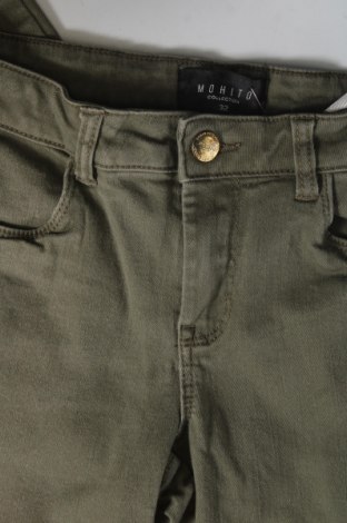 Pantaloni de femei Mohito, Mărime XXS, Culoare Verde, Preț 17,17 Lei