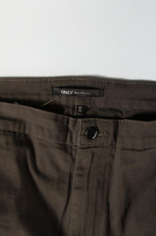 Дамски панталон ONLY, Размер M, Цвят Зелен, Цена 18,90 лв.