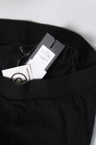 Дамски панталон ONLY, Размер XL, Цвят Черен, Цена 21,06 лв.