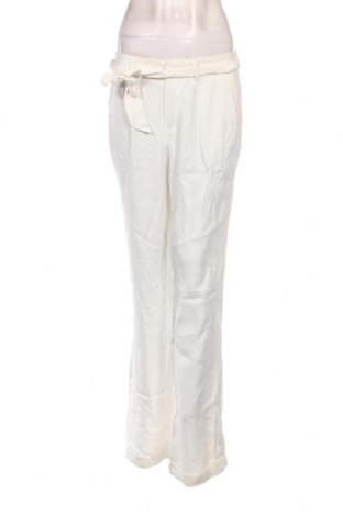 Damenhose Oui, Größe S, Farbe Weiß, Preis 16,56 €