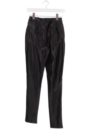Γυναικείο παντελόνι Pieces, Μέγεθος XS, Χρώμα Μαύρο, Τιμή 7,52 €