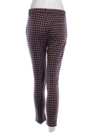 Γυναικείο παντελόνι Pull&Bear, Μέγεθος M, Χρώμα Πολύχρωμο, Τιμή 2,51 €