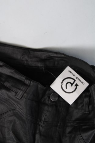 Дамски панталон SHEIN, Размер M, Цвят Черен, Цена 5,51 лв.