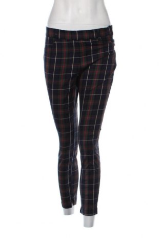 Pantaloni de femei Zara Trafaluc, Mărime M, Culoare Multicolor, Preț 15,79 Lei