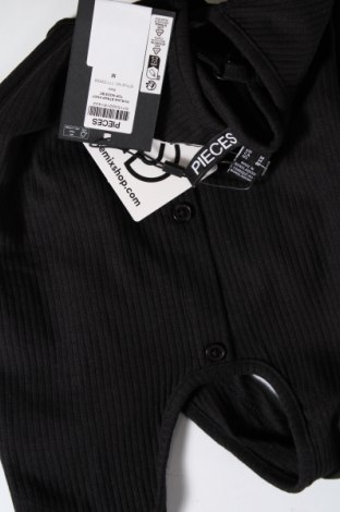 Γυναικείο αμάνικο μπλουζάκι Pieces, Μέγεθος M, Χρώμα Μαύρο, Τιμή 13,92 €