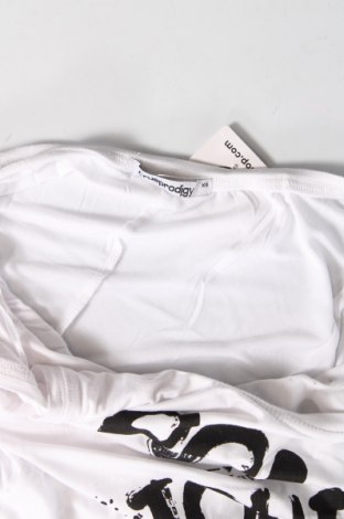 Damska koszulka na ramiączkach Trueprodigy, Rozmiar XS, Kolor Biały, Cena 19,94 zł