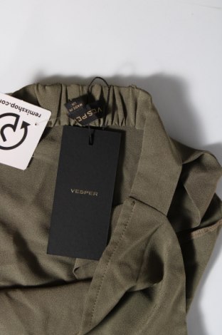 Γυναικείο αμάνικο μπλουζάκι Vesper 247, Μέγεθος M, Χρώμα Πράσινο, Τιμή 14,95 €