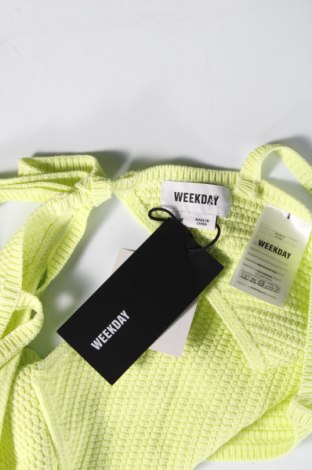 Γυναικείο αμάνικο μπλουζάκι Weekday, Μέγεθος M, Χρώμα Πράσινο, Τιμή 4,87 €