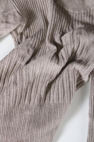 Дамски пуловер, Размер M, Цвят Сив, Цена 29,01 лв.