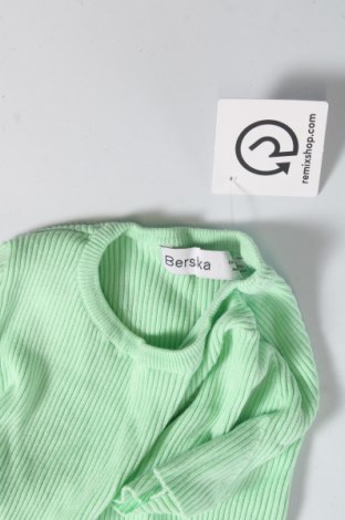 Damenpullover Bershka, Größe XS, Farbe Grün, Preis 20,18 €