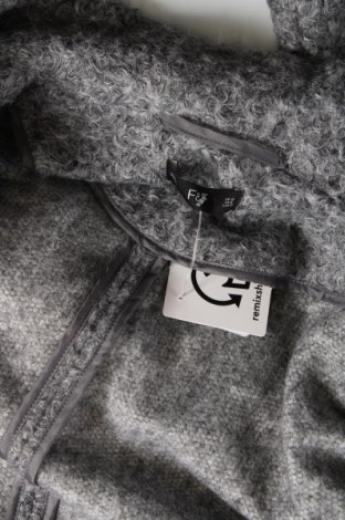 Дамско палто F&F, Размер M, Цвят Сив, Цена 13,91 лв.