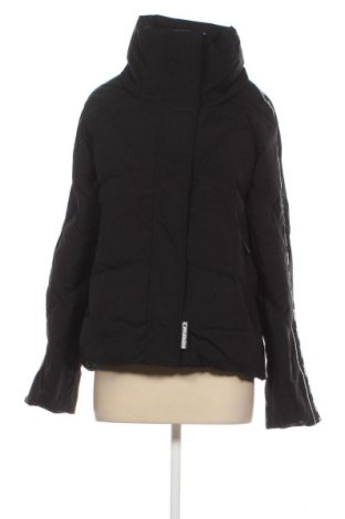 Γυναικείο μπουφάν ONLY, Μέγεθος M, Χρώμα Μαύρο, Τιμή 20,71 €