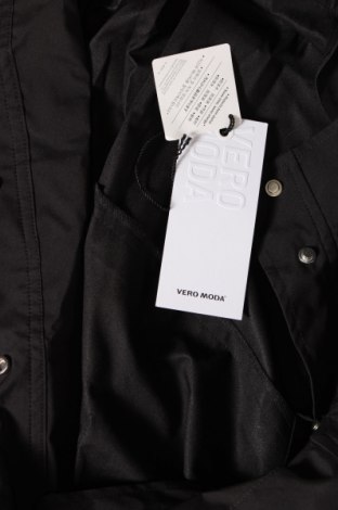 Dámska bunda  Vero Moda, Veľkosť M, Farba Čierna, Cena  9,72 €
