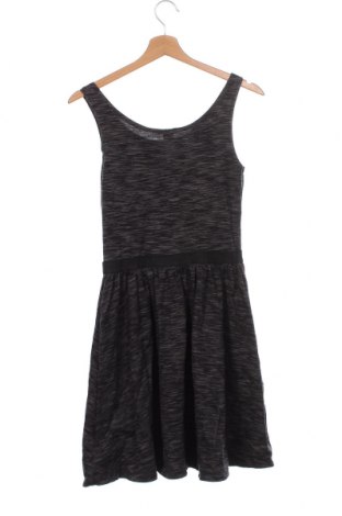 Dětské šaty  H&M, Velikost 14-15y/ 168-170 cm, Barva Šedá, Cena  494,00 Kč