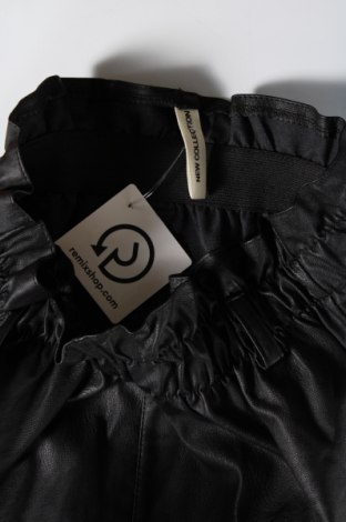 Δερμάτινη φούστα, Μέγεθος S, Χρώμα Μαύρο, Τιμή 14,84 €