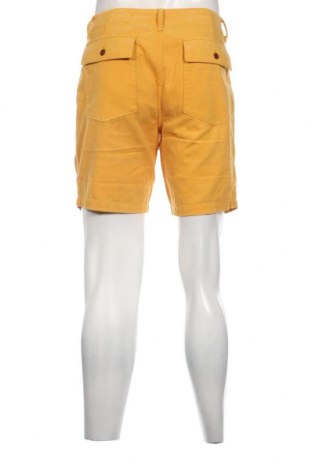 Pantaloni scurți de bărbați Outerknown, Mărime S, Culoare Galben, Preț 34,54 Lei