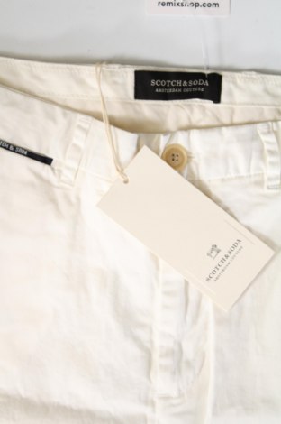 Мъжки къс панталон Scotch & Soda, Размер M, Цвят Бял, Цена 150,00 лв.