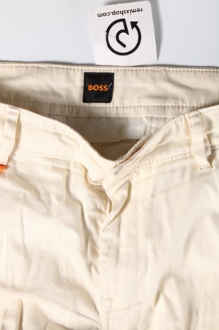 Pantaloni de bărbați Boss Orange, Mărime L, Culoare Bej, Preț 769,74 Lei