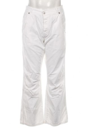 Мъжки панталон Fishbone, Размер L, Цвят Бял, Цена 54,00 лв.