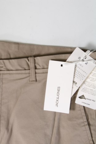 Мъжки панталон Jack & Jones, Размер XL, Цвят Бежов, Цена 82,00 лв.