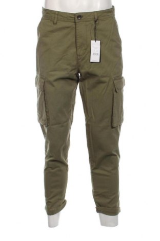 Мъжки панталон New Look, Размер M, Цвят Зелен, Цена 16,10 лв.