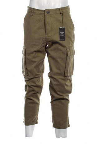 Мъжки панталон New Look, Размер M, Цвят Зелен, Цена 23,46 лв.