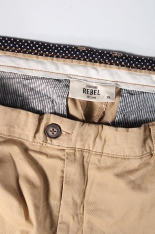 Pantaloni de bărbați Rebel, Mărime XL, Culoare Bej, Preț 51,45 Lei