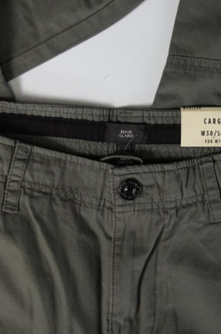 Pantaloni de bărbați River Island, Mărime S, Culoare Verde, Preț 25,76 Lei