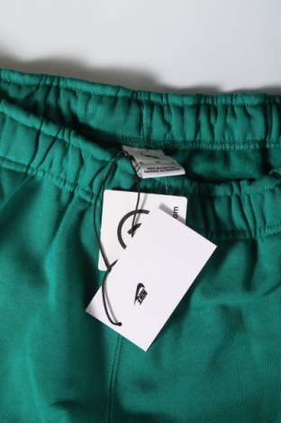 Pánske tepláky Nike, Veľkosť XL, Farba Zelená, Cena  44,85 €