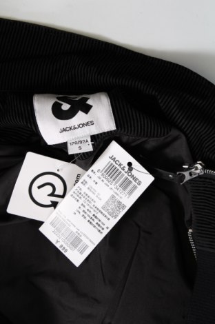 Pánská bunda  Jack & Jones, Velikost S, Barva Černá, Cena  297,00 Kč