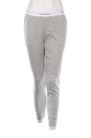 Pyjama Calvin Klein, Größe M, Farbe Grau, Preis 48,45 €