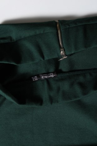 Φούστα Bershka, Μέγεθος M, Χρώμα Πράσινο, Τιμή 2,33 €