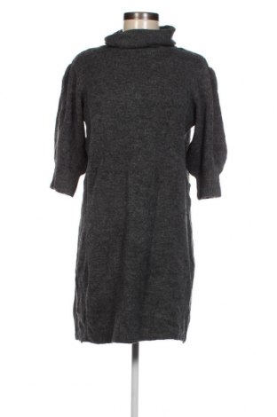 Kleid, Größe M, Farbe Grau, Preis 3,23 €