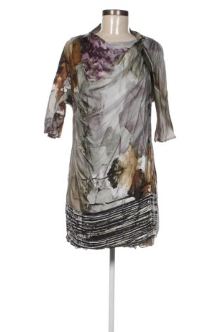 Šaty  @ngy Six, Veľkosť S, Farba Viacfarebná, Cena  2,46 €