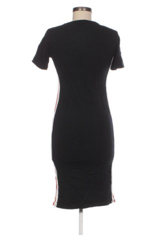 Kleid Bershka, Größe M, Farbe Schwarz, Preis € 4,49