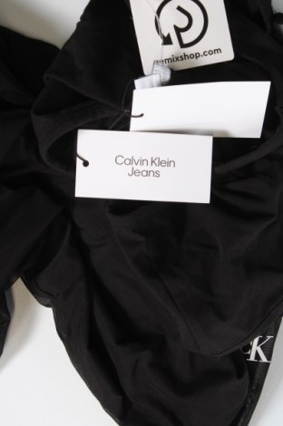 Рокля Calvin Klein Jeans, Размер M, Цвят Черен, Цена 164,00 лв.