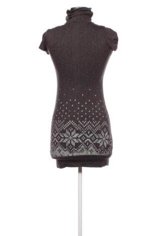 Kleid Edc By Esprit, Größe XS, Farbe Grau, Preis € 4,87