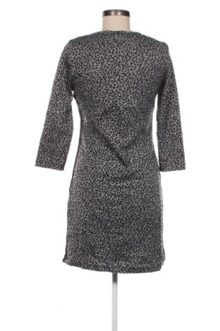 Kleid Gina, Größe M, Farbe Grau, Preis 3,03 €