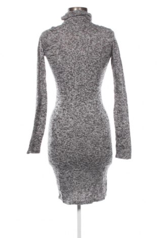 Kleid Janina, Größe S, Farbe Mehrfarbig, Preis 2,83 €