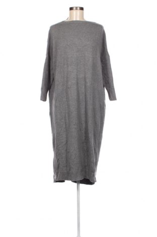 Kleid Lulu Love, Größe M, Farbe Grau, Preis 2,84 €